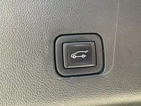  Chevrolet Traverse - Image 17