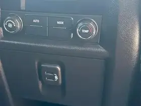  Chevrolet Traverse - Image 14