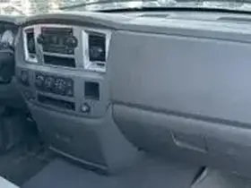  Dodge Ram - Image 12