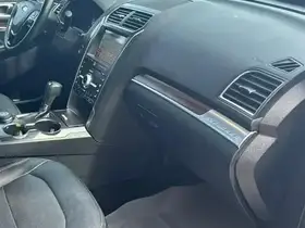  Ford Explorer - Image 19