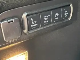  Ford Explorer - Image 14