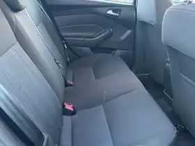  Ford Focus - Image 10