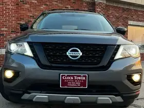  Nissan Pathfinder - Image 5