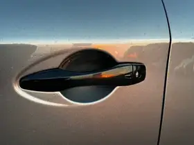  Nissan Pathfinder - Image 3