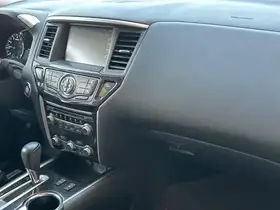  Nissan Pathfinder - Image 11