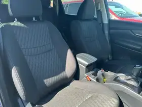  Nissan Rogue - Image 9