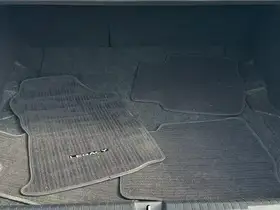  Subaru Legacy - Image 11