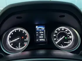  Toyota Camry - Image 10