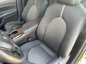  Toyota Camry - Image 18