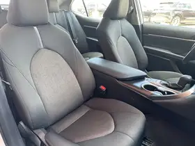  Toyota Camry - Image 20