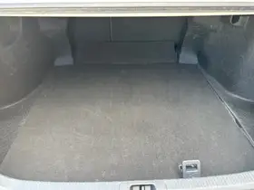  Toyota Camry - Image 22