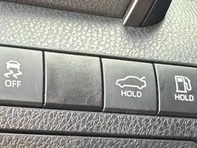  Toyota Camry - Image 25