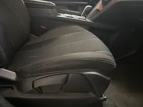  Chevrolet Equinox - Image 10