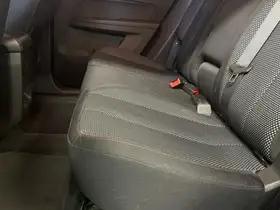  Chevrolet Equinox - Image 11