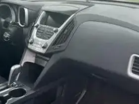  Chevrolet Equinox - Image 27