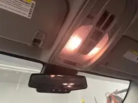  Chevrolet Equinox - Image 30