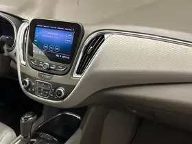  Chevrolet Malibu - Image 2